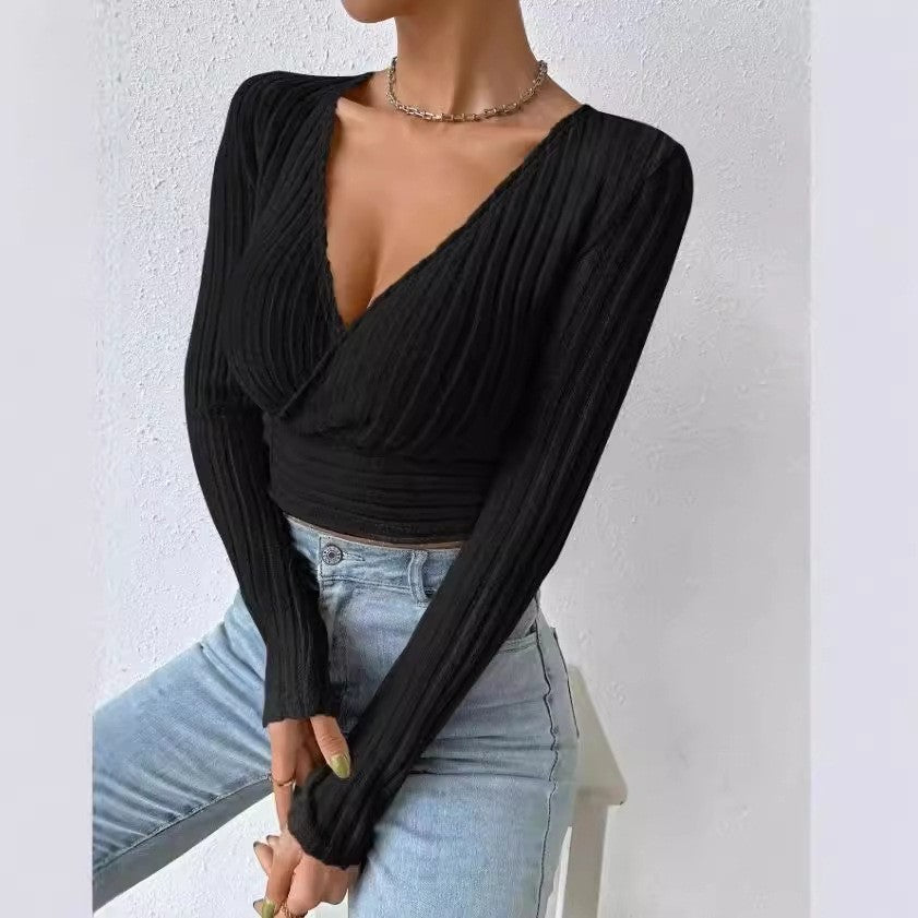 Short Deep V-neck Slim-fit Long Sleeve Knitted Top